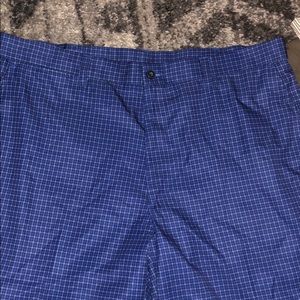 Men golf shorts